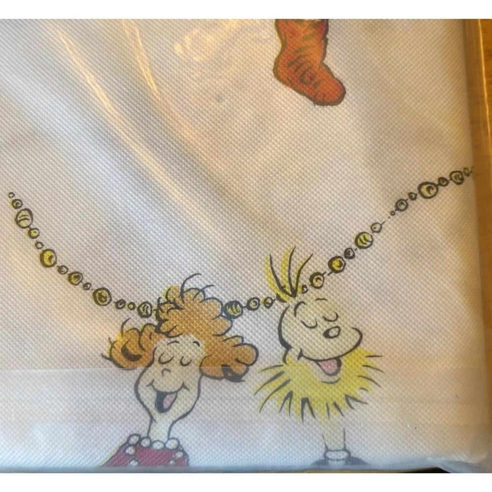The Grinch Christmas Vinyl Tablecloth Nice & Thick 70” x 52” NEW! - Picture 9 of 10